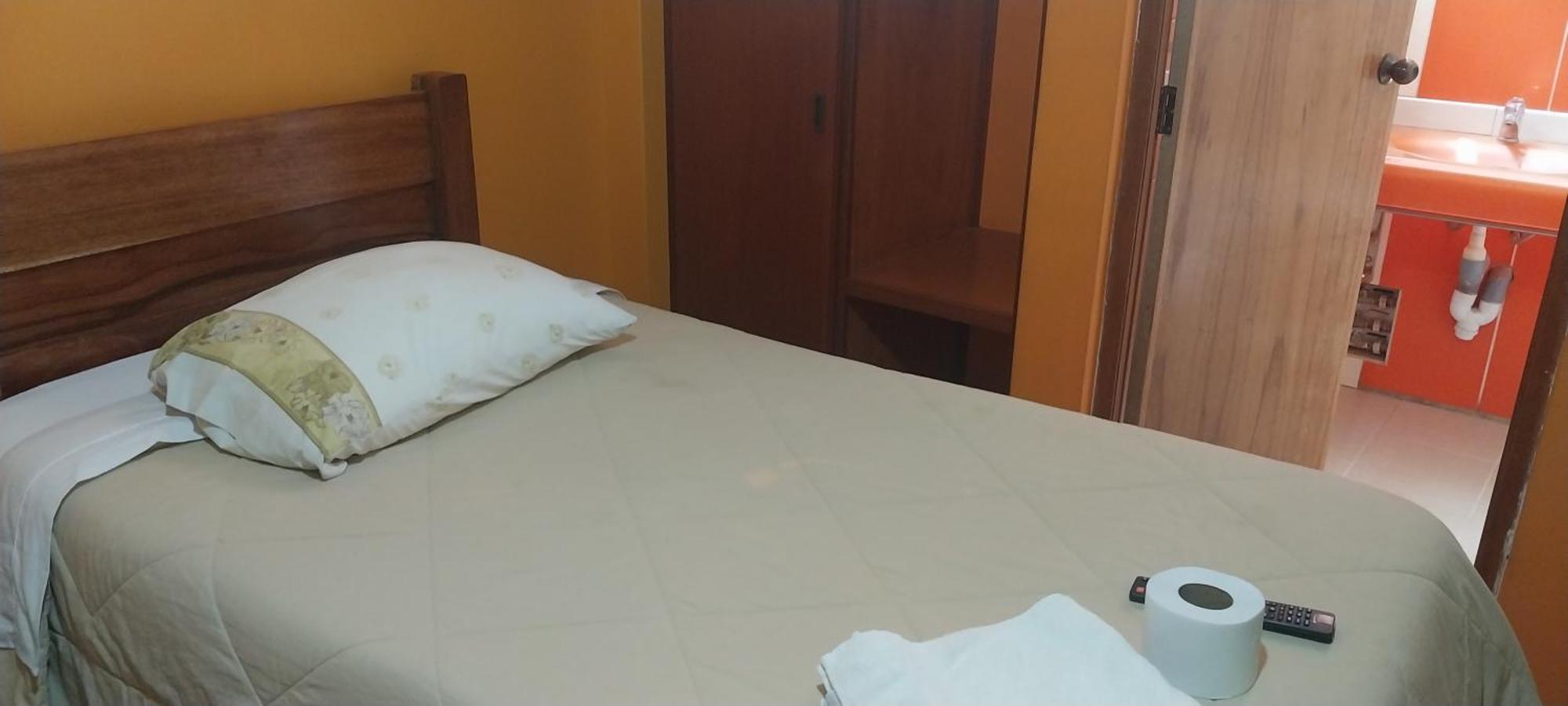 Hostal Joya Andina Puno Esterno foto